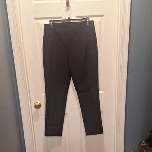 Attyre Women's Elegant Black Dress Pants**